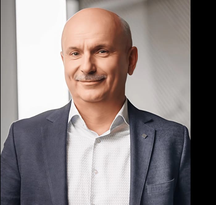 Тарас Кицмей