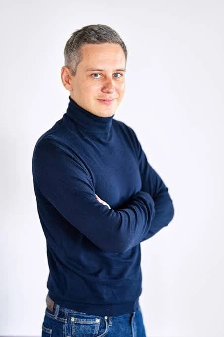 Дмитро Дубровський